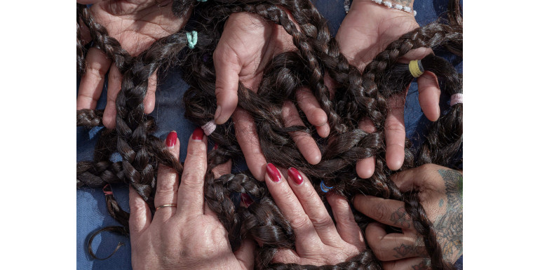 Hair donation for Un Pelito Más Fácil